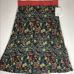 LulaRoe NEW Pleated skirt size L